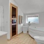 Gorgeous In With Kitchen Casa vacanze Strandby