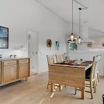 Gorgeous In With Kitchen *