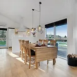 Gorgeous In With Kitchen