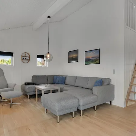 Holiday home Gorgeous In With Kitchen *