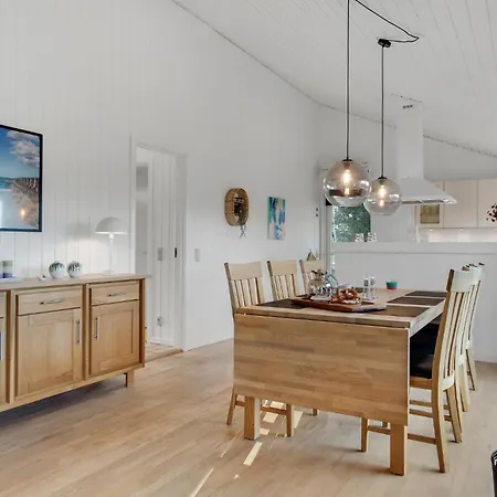 Gorgeous In With Kitchen *
